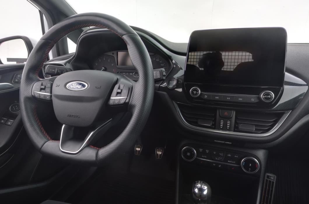 FORD FIESTA VAN 2021