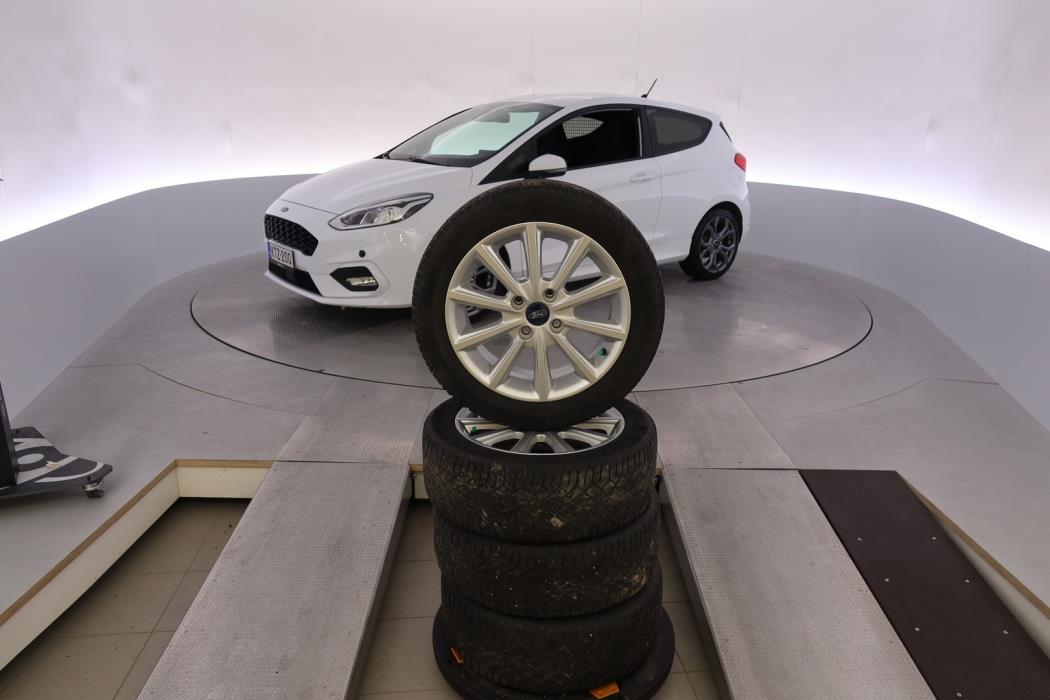 FORD FIESTA VAN 2021