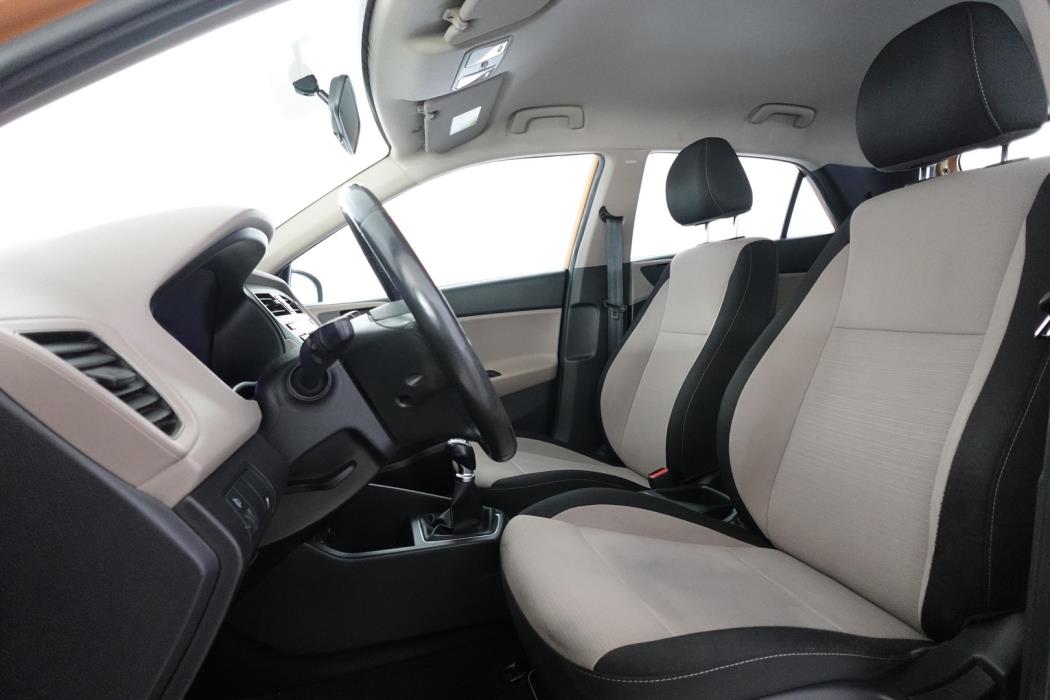 HYUNDAI i20 5d 2016