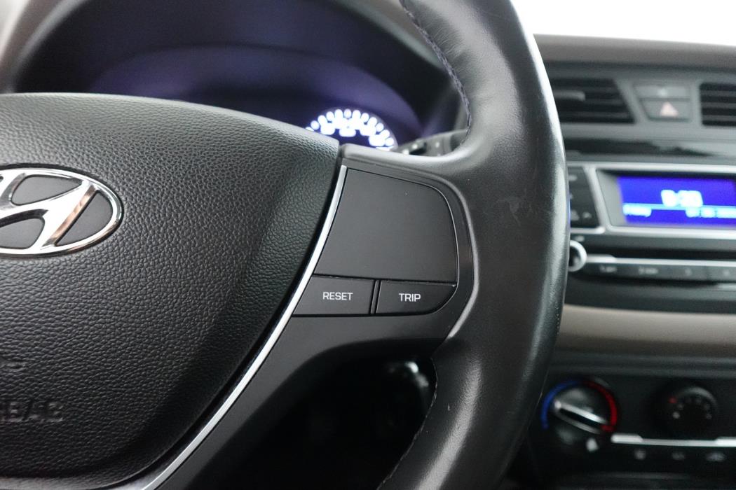 HYUNDAI i20 5d 2016