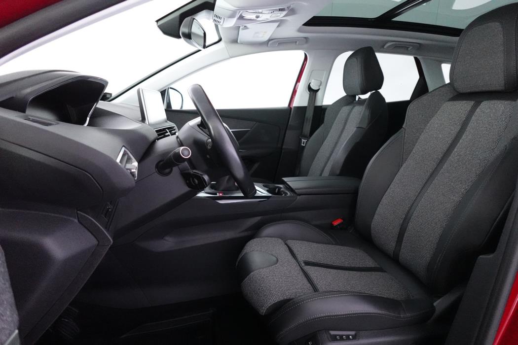 PEUGEOT 3008 2017