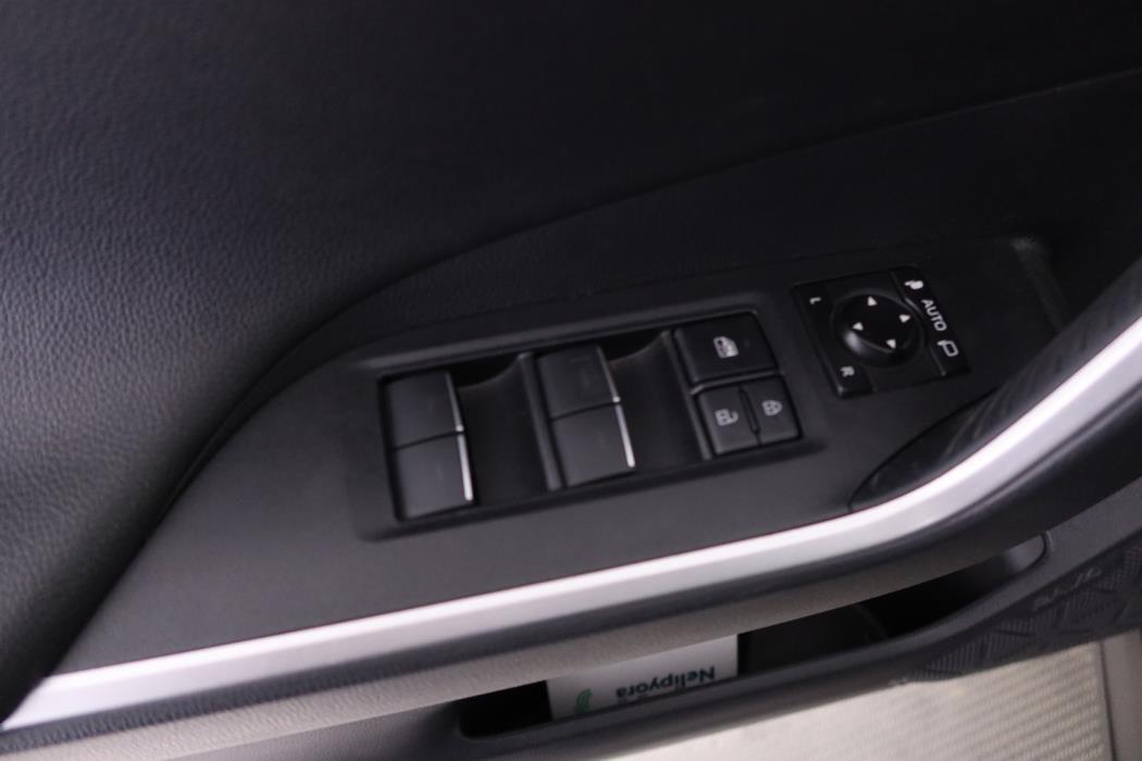 TOYOTA RAV4 Plug-in 2021