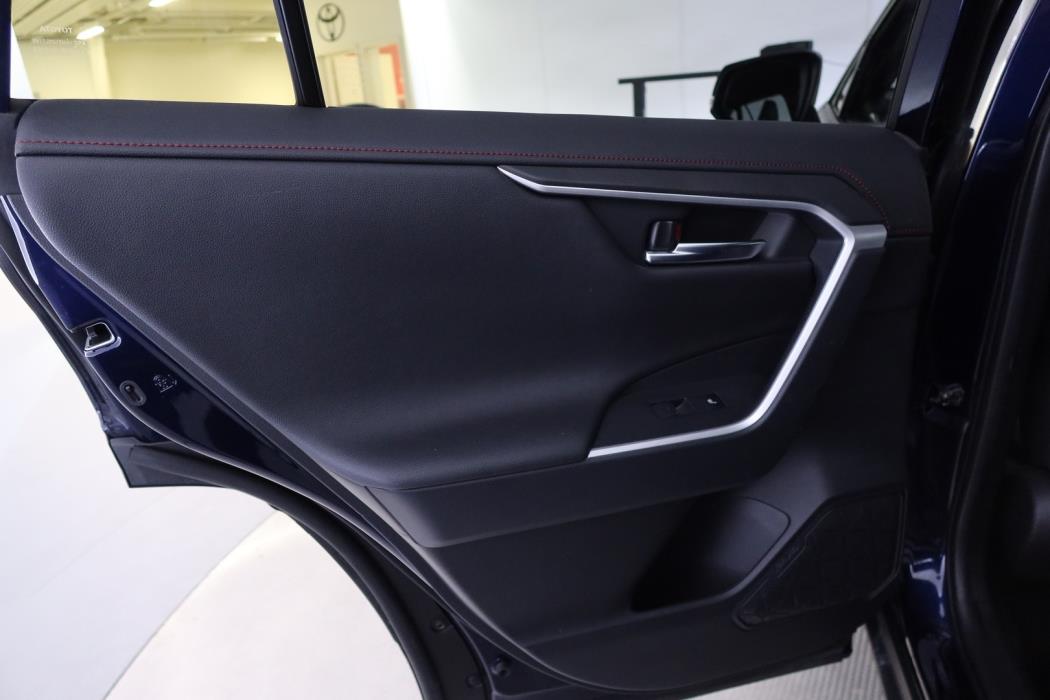 TOYOTA RAV4 Plug-in 2021