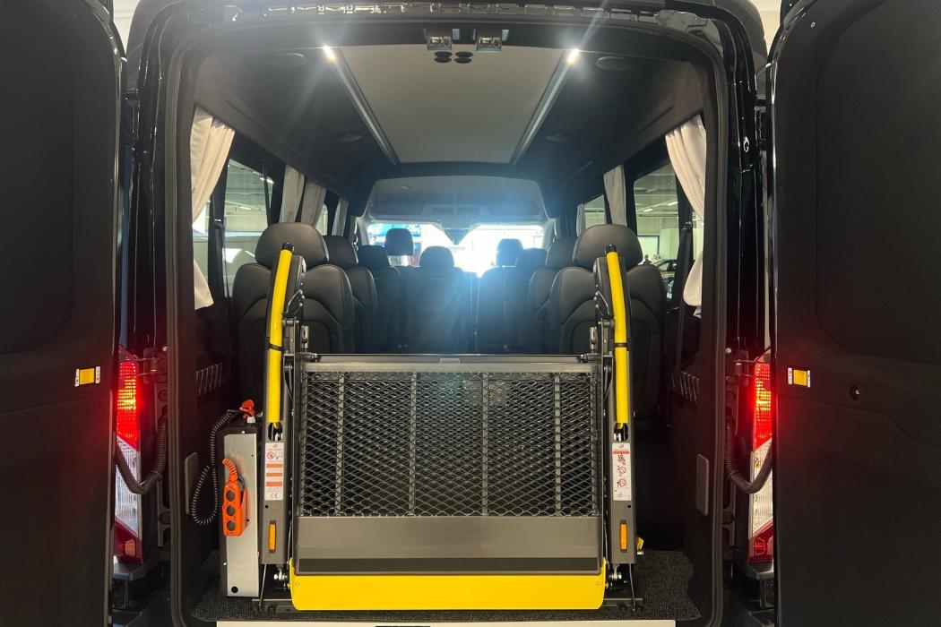 FORD TRANSIT 2026