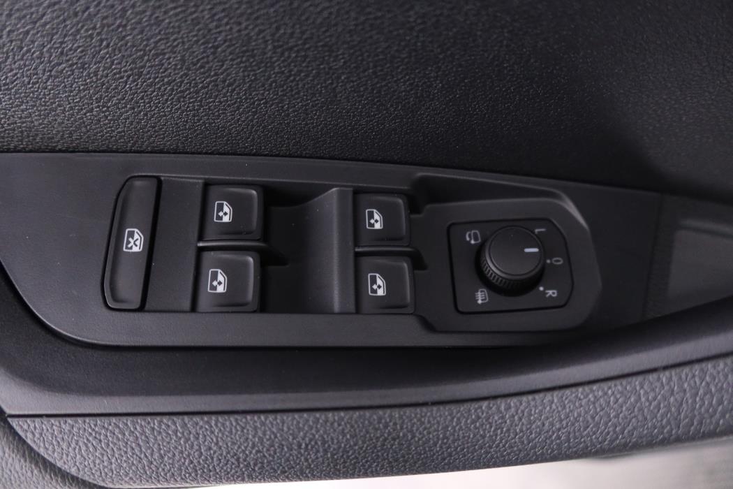SKODA Karoq 2026
