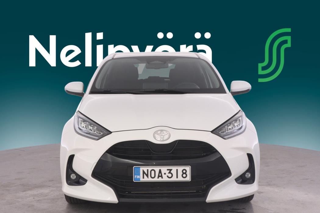 TOYOTA YARIS 2025