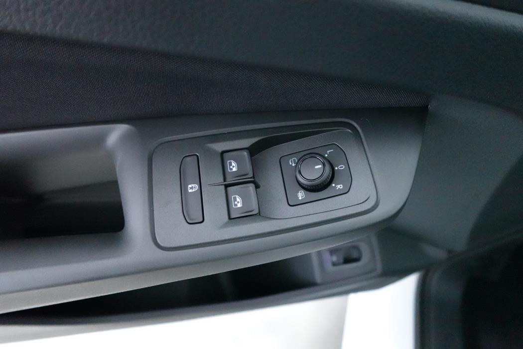 FORD Grand Tourneo Connect 2026