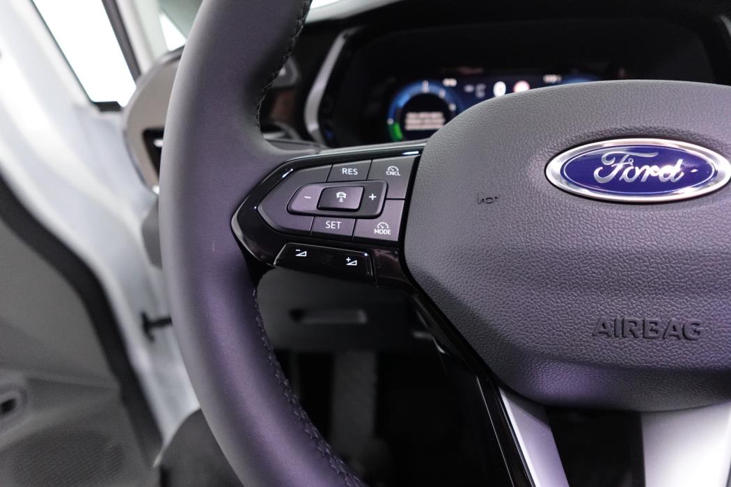 FORD Grand Tourneo Connect 2026
