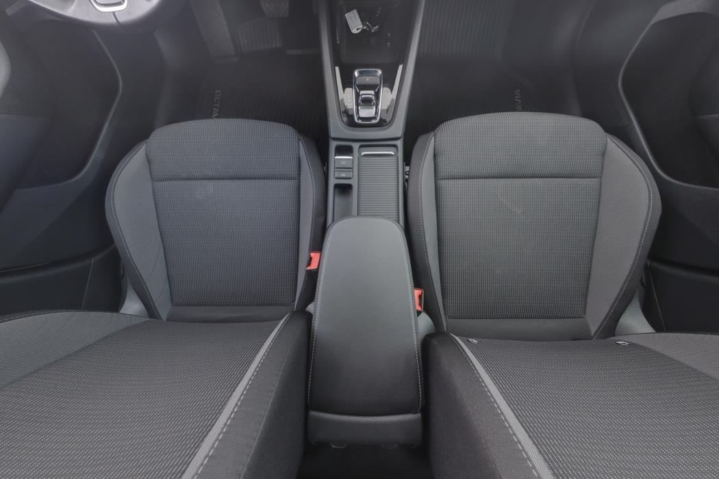 SKODA Octavia 2023