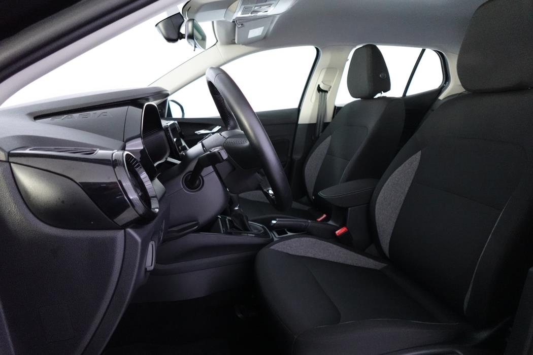 SKODA Fabia 2024