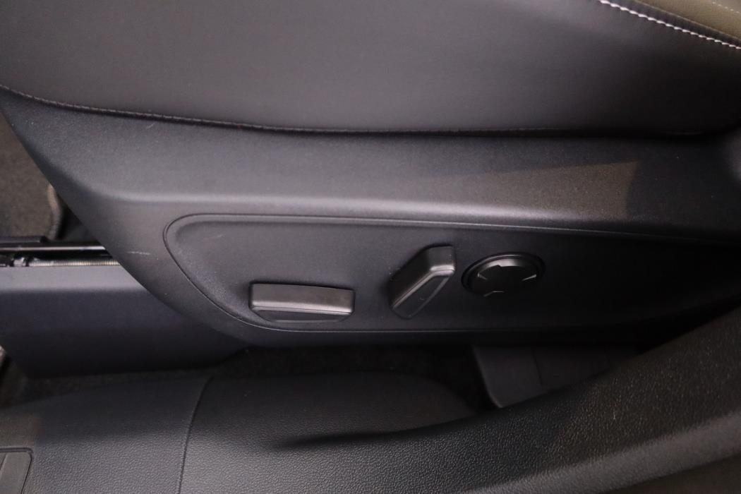 FORD KUGA 2026