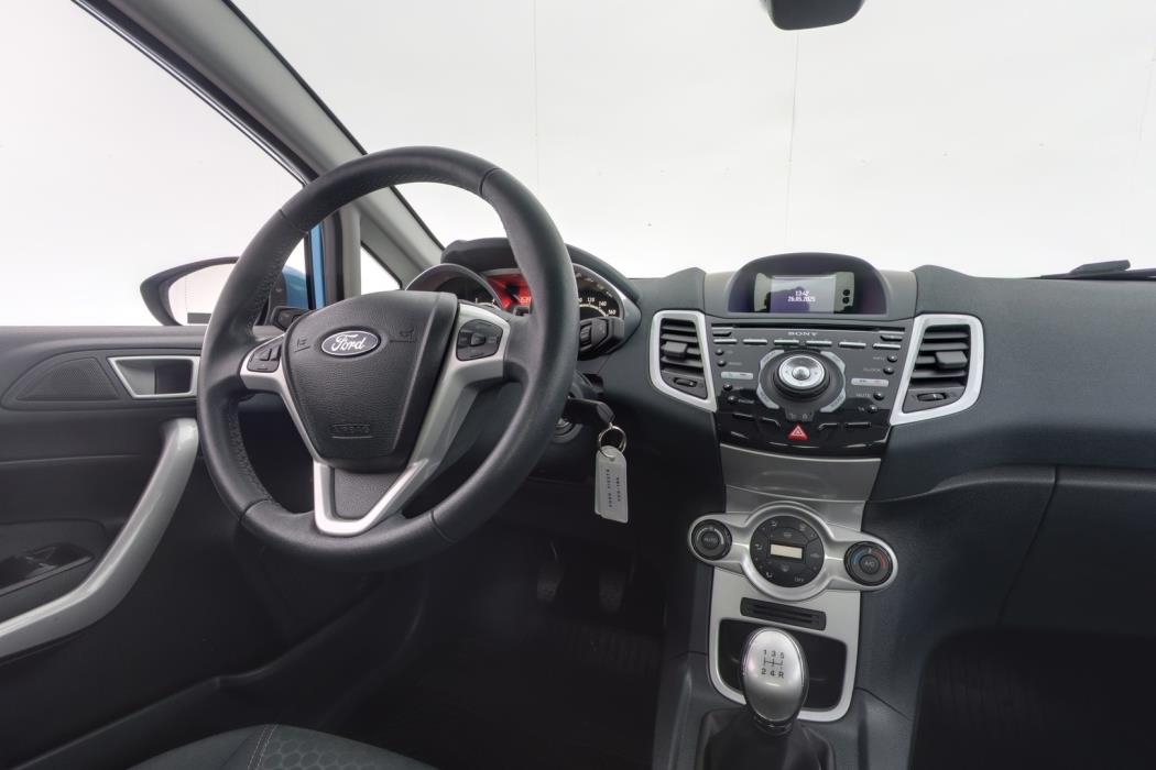 FORD Fiesta 2012
