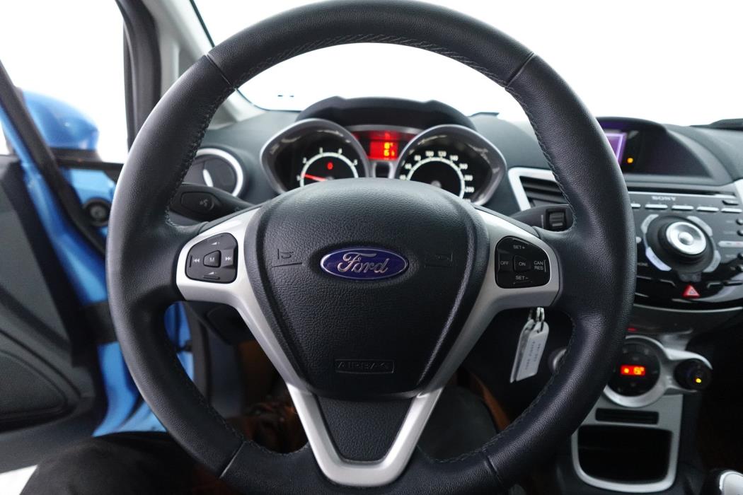 FORD Fiesta 2012