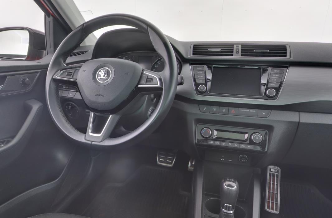 SKODA Fabia 2015