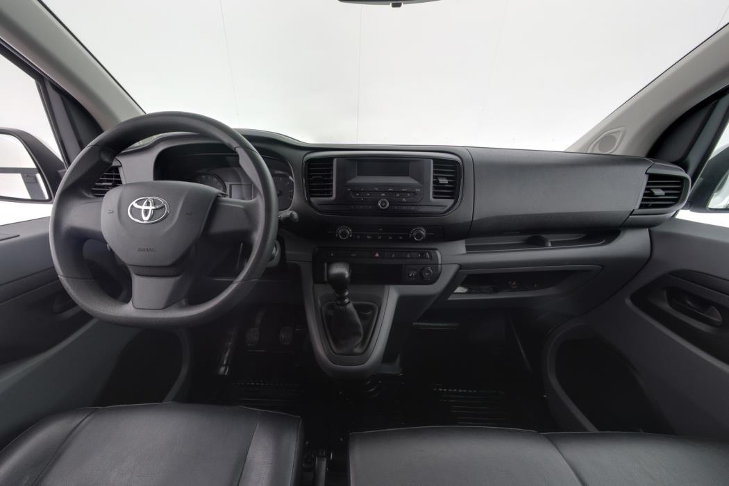 TOYOTA Proace 2018