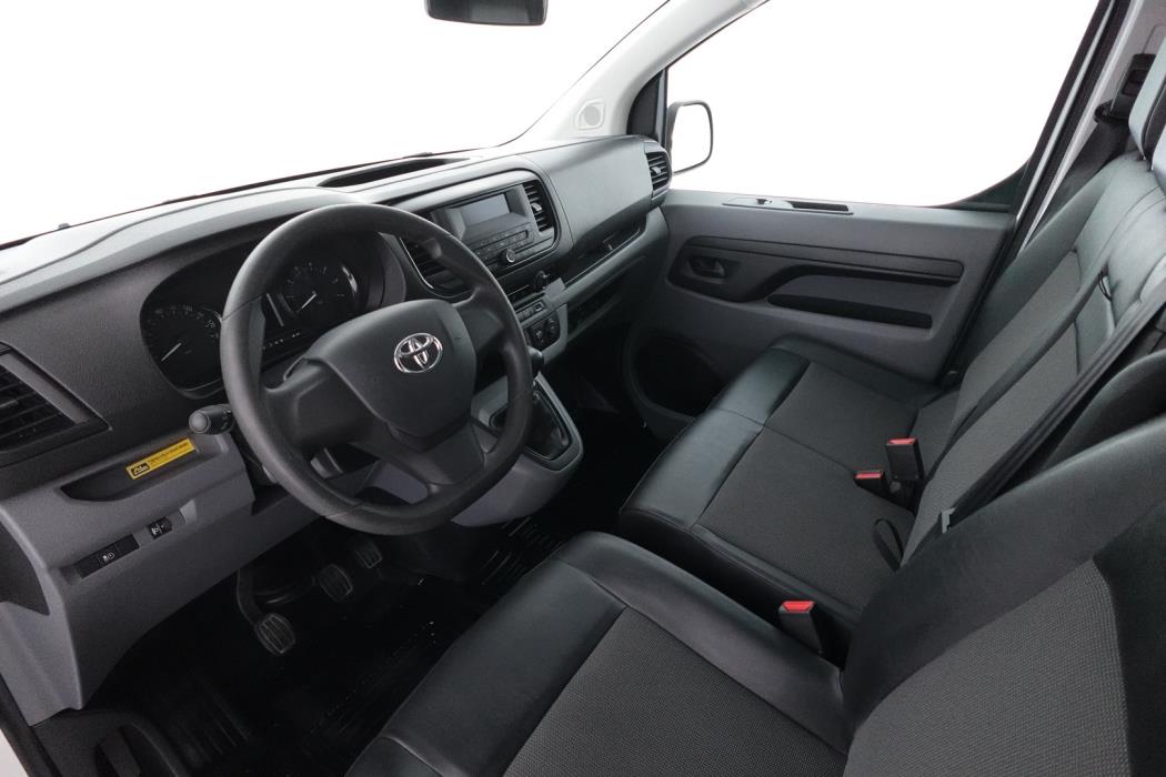 TOYOTA Proace 2018