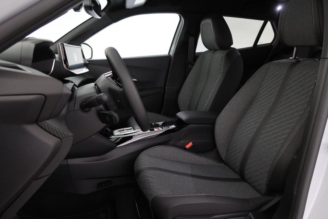 PEUGEOT 2008 2026