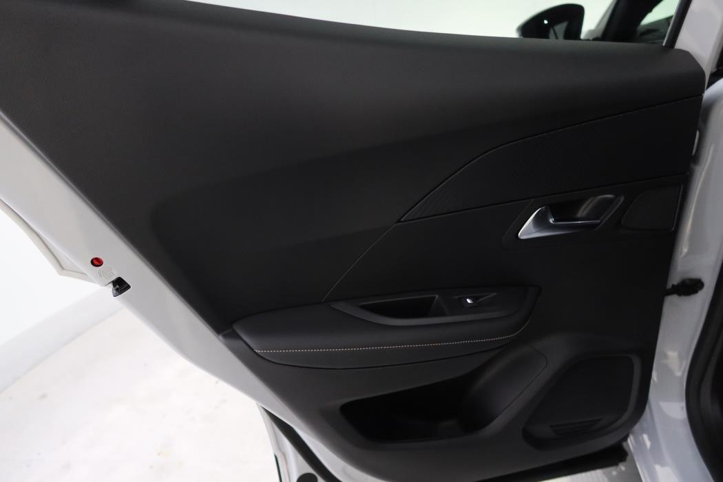 PEUGEOT 2008 2026