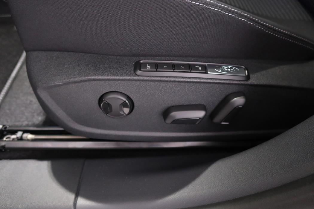 FORD Explorer 2025