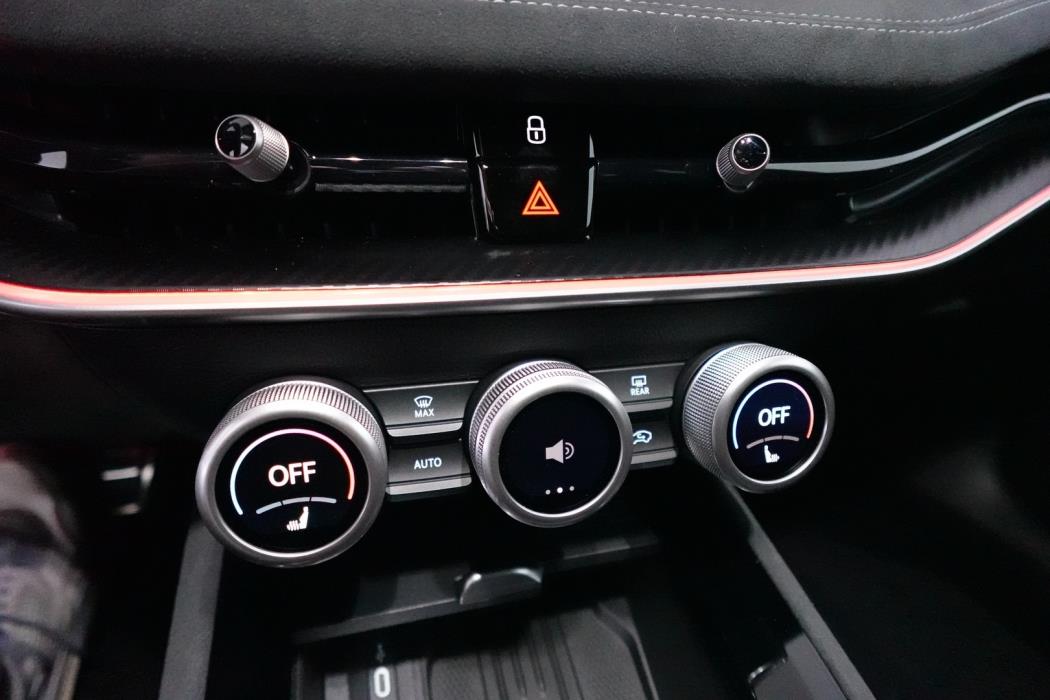 SKODA SUPERB 2026