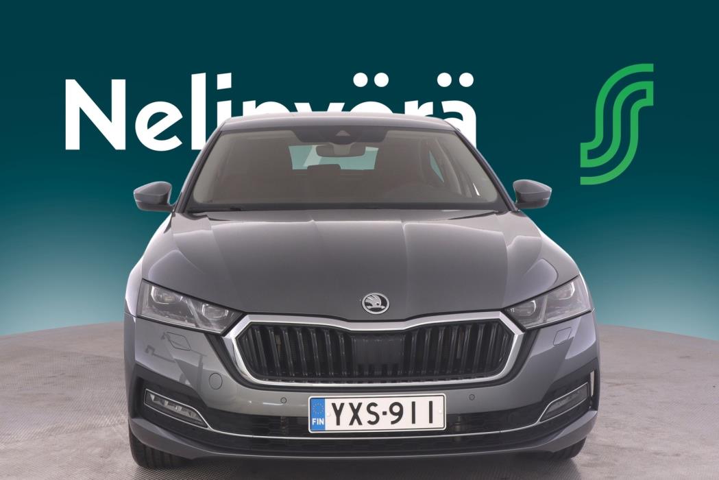 SKODA OCTAVIA 2023