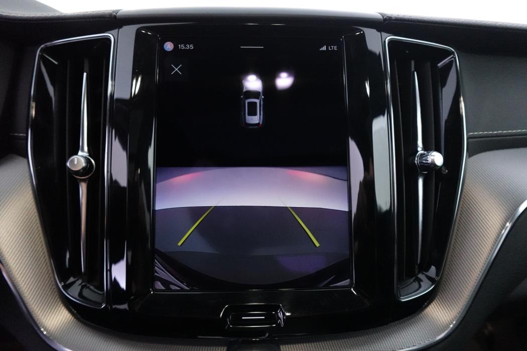 VOLVO XC60 2022
