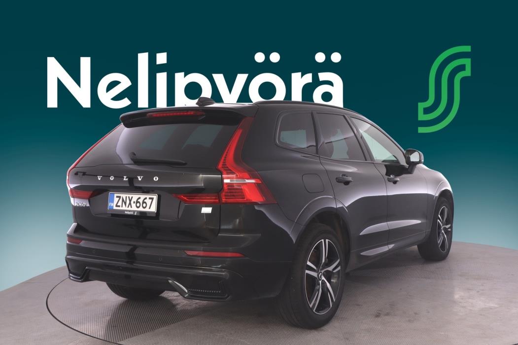 VOLVO XC60 2022
