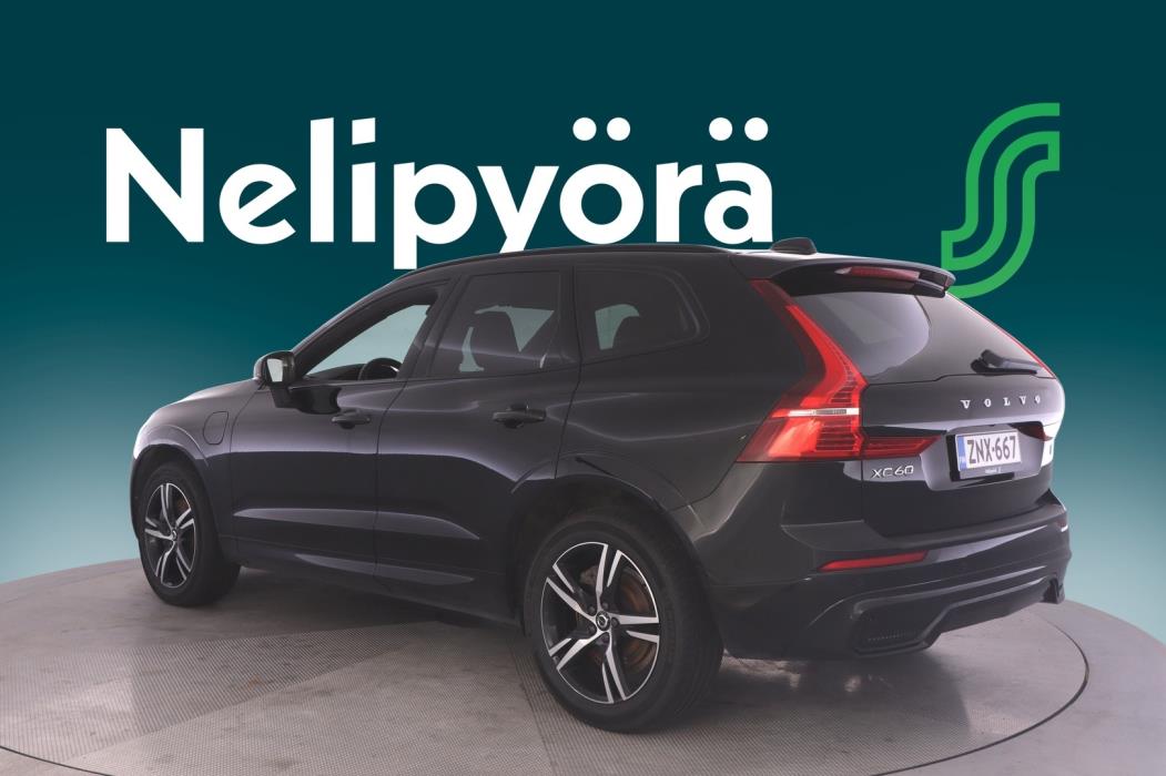 VOLVO XC60 2022