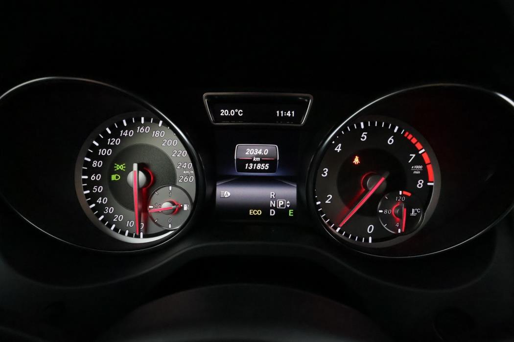 MERCEDES-BENZ CLA 2014