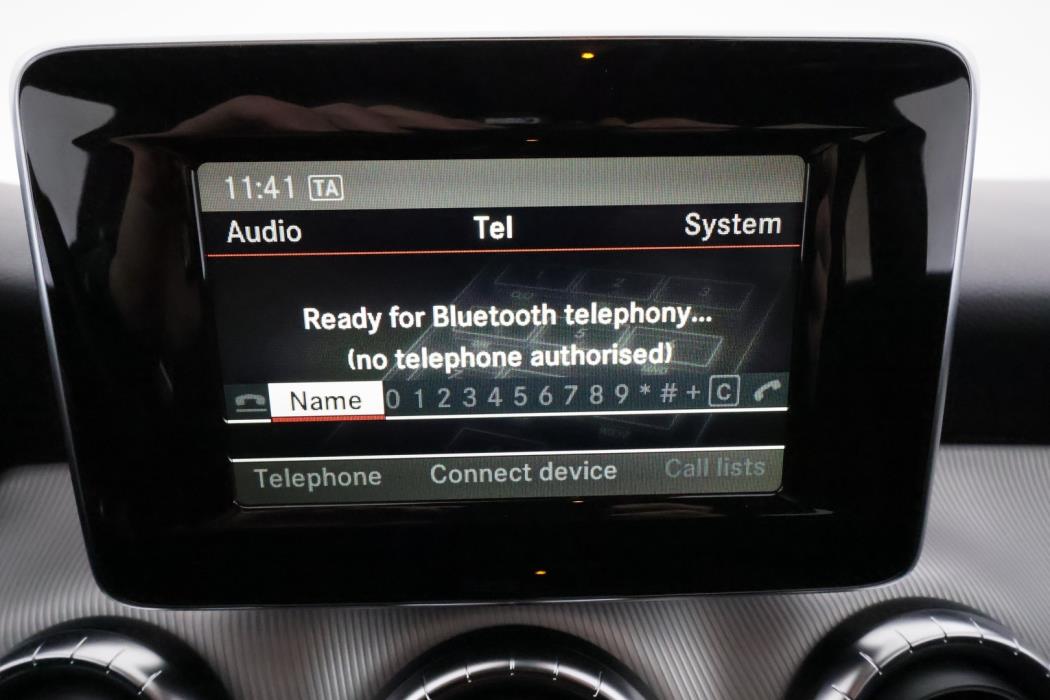 MERCEDES-BENZ CLA 2014