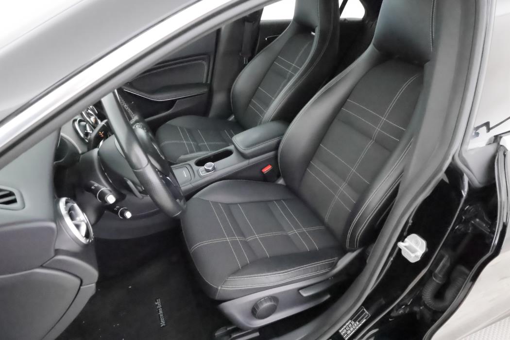 MERCEDES-BENZ CLA 2014