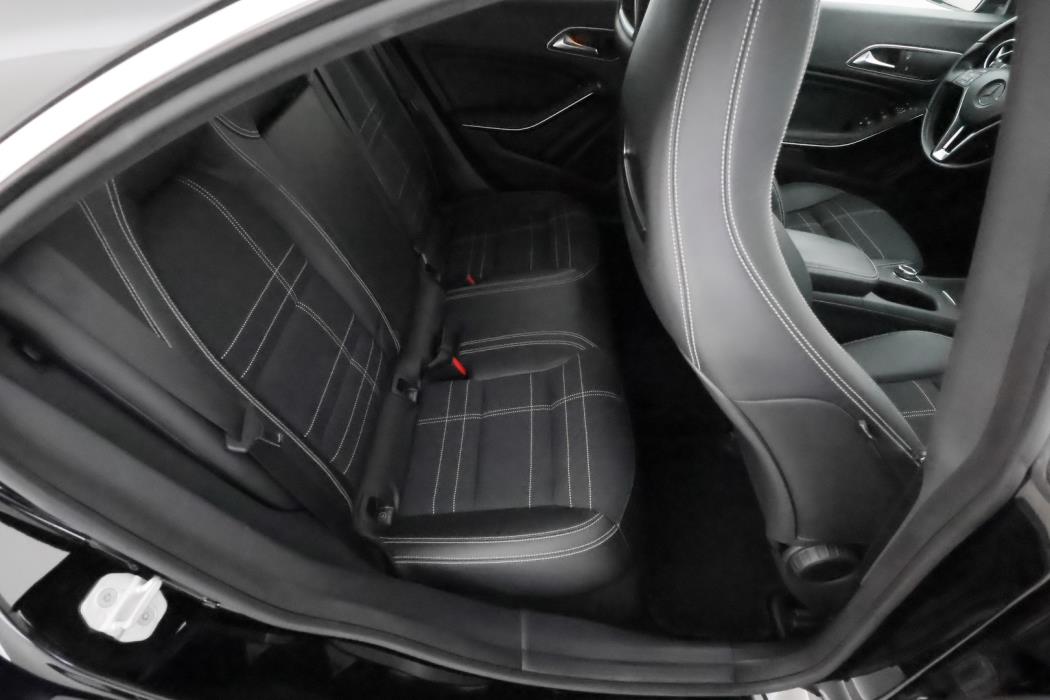 MERCEDES-BENZ CLA 2014