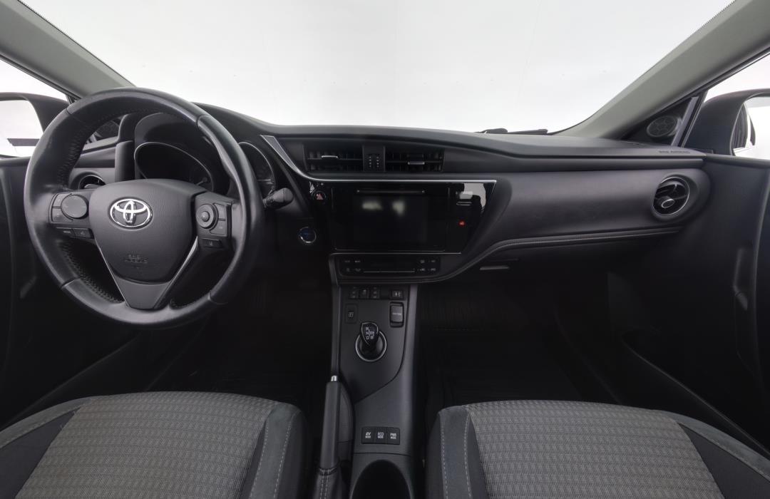 TOYOTA Auris 2018
