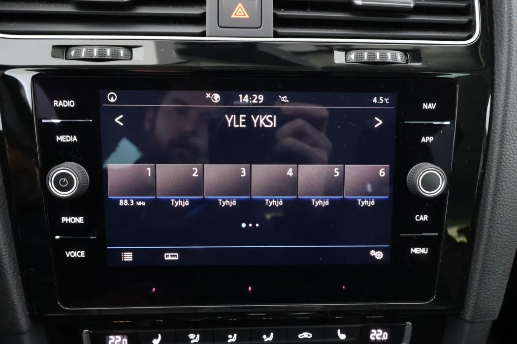 VOLKSWAGEN Golf 2019