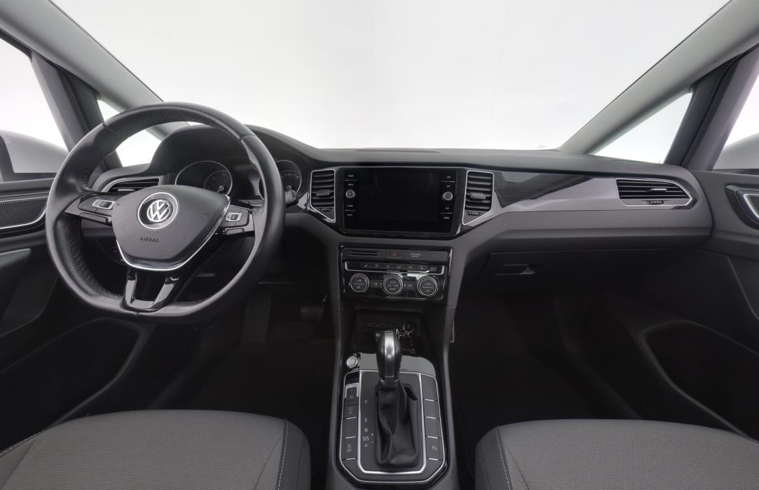 VOLKSWAGEN Golf Sportsvan 2019