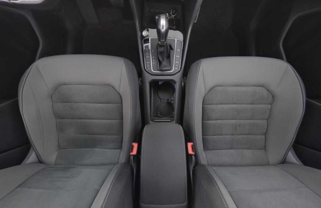 VOLKSWAGEN Golf Sportsvan 2019