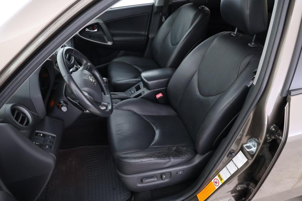 TOYOTA RAV4 2009