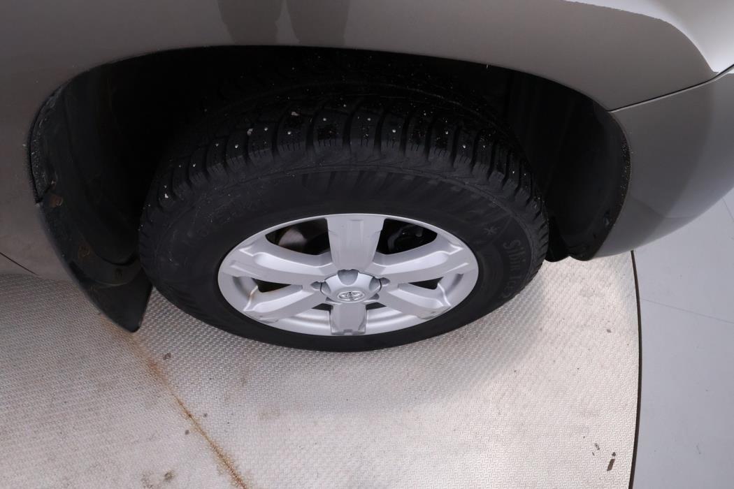 TOYOTA RAV4 2009