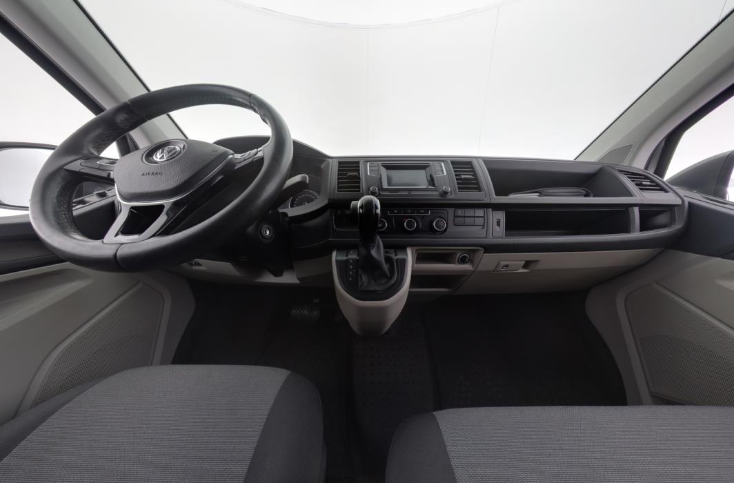 VOLKSWAGEN Transporter 2018