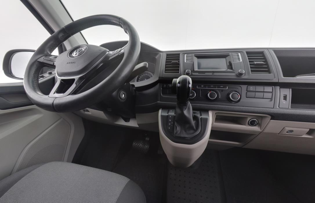 VOLKSWAGEN Transporter 2018
