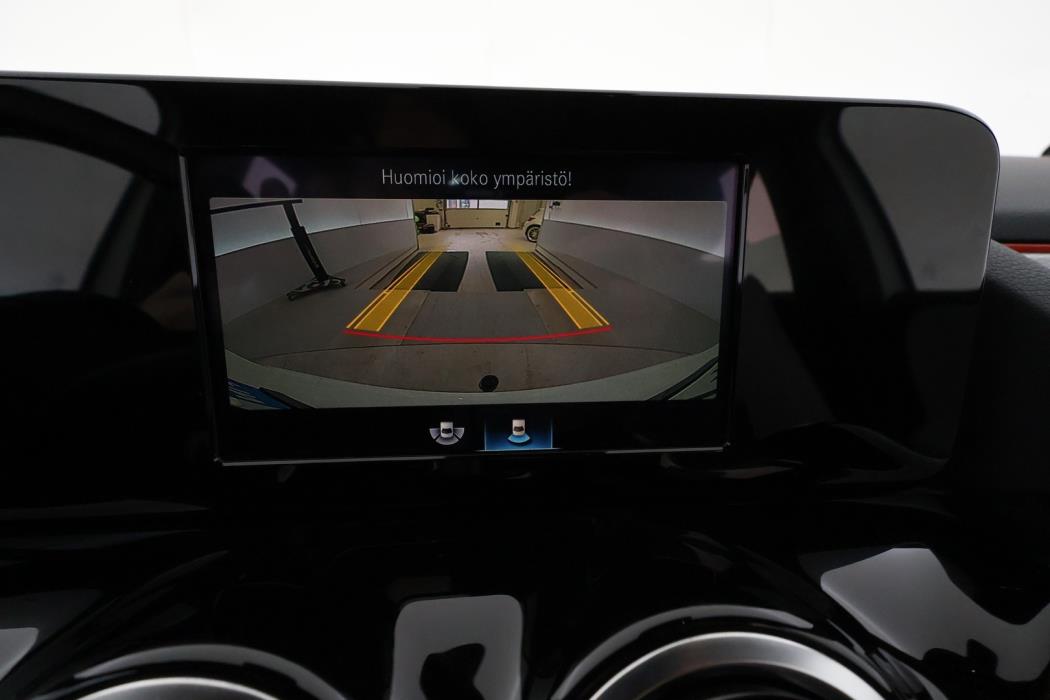 MERCEDES-BENZ B 2019