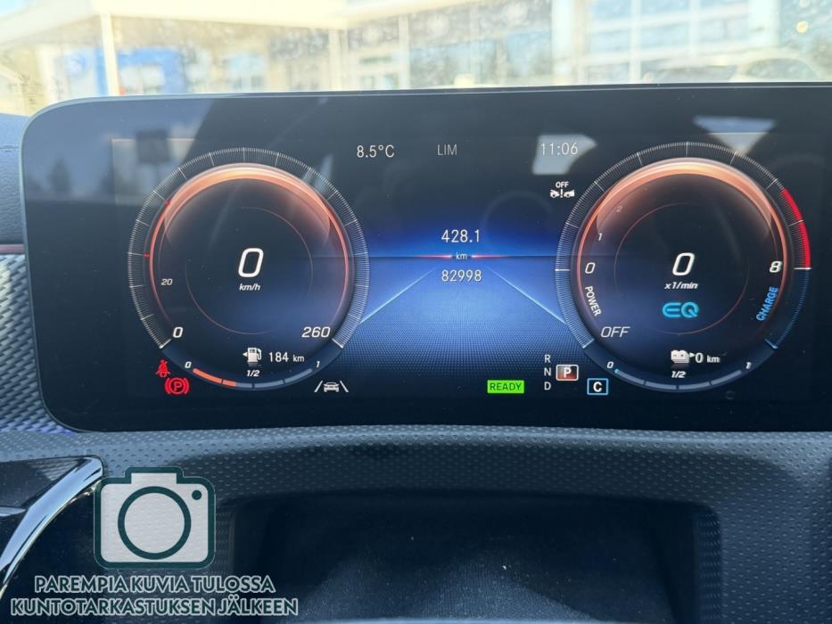 MERCEDES-BENZ CLA 2023