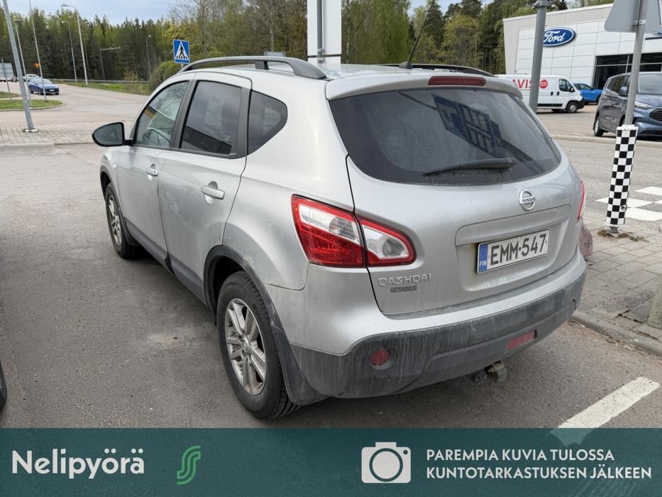 NISSAN Qashqai 2013