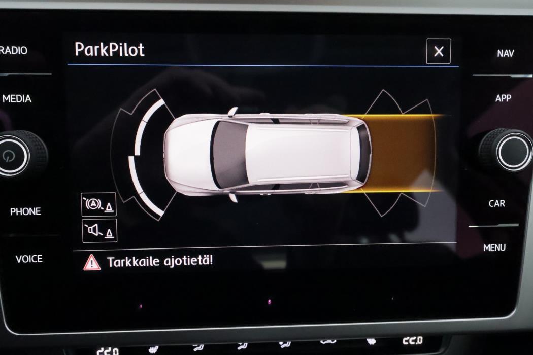 VOLKSWAGEN Passat 2019