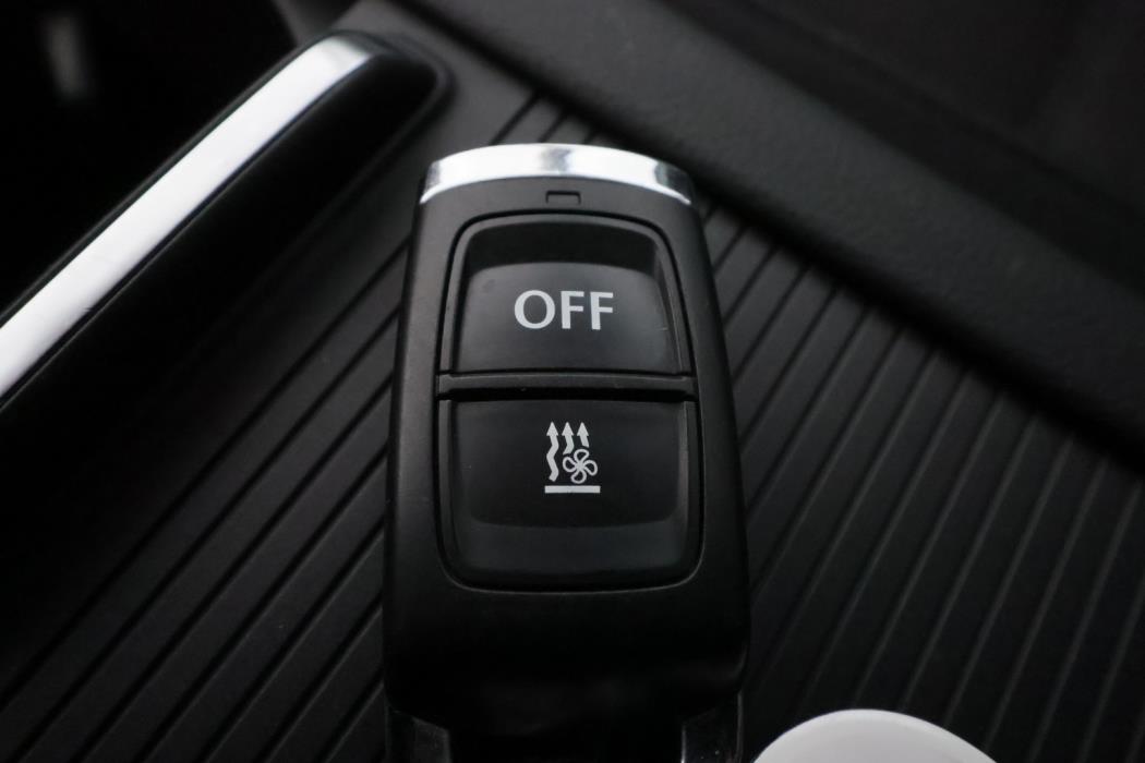 VOLKSWAGEN Passat 2019