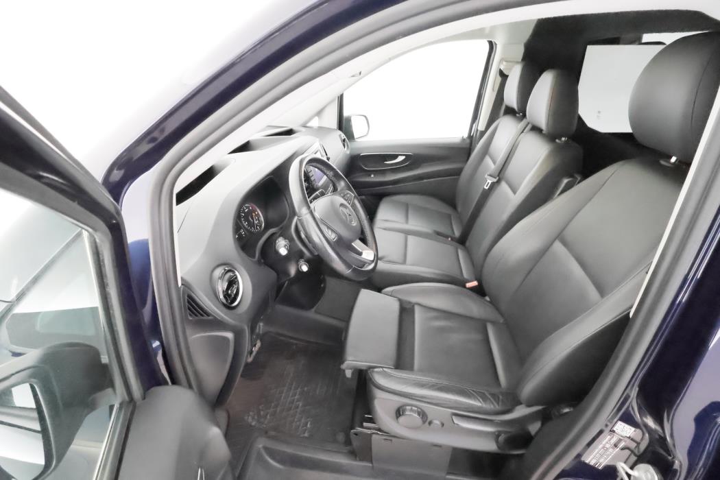 MERCEDES-BENZ Vito 2023