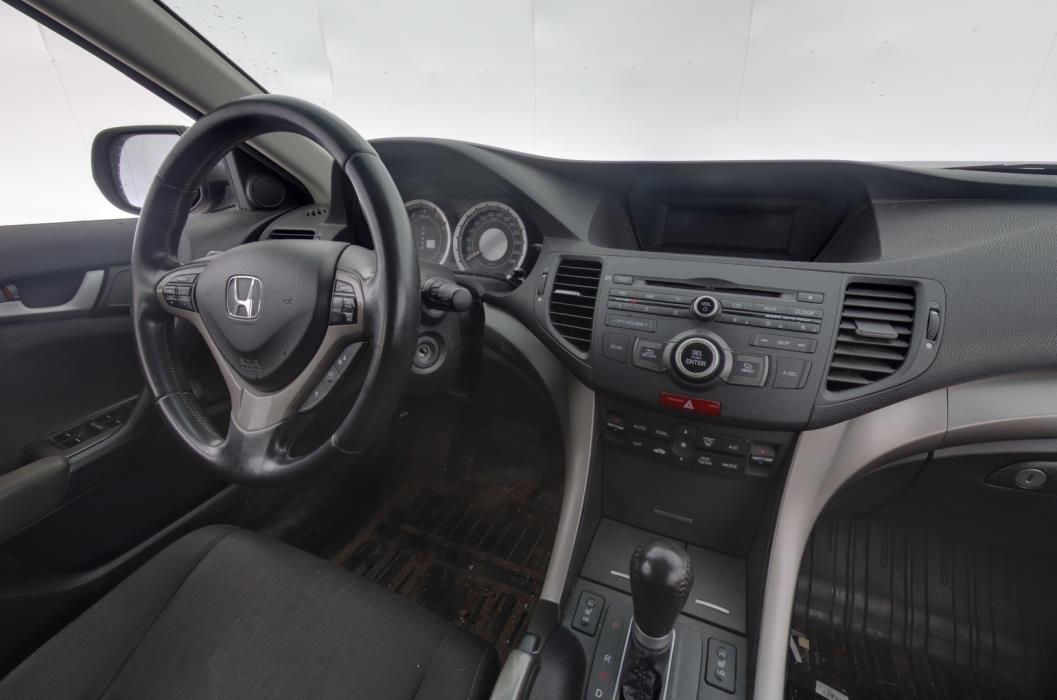 HONDA Accord 2010
