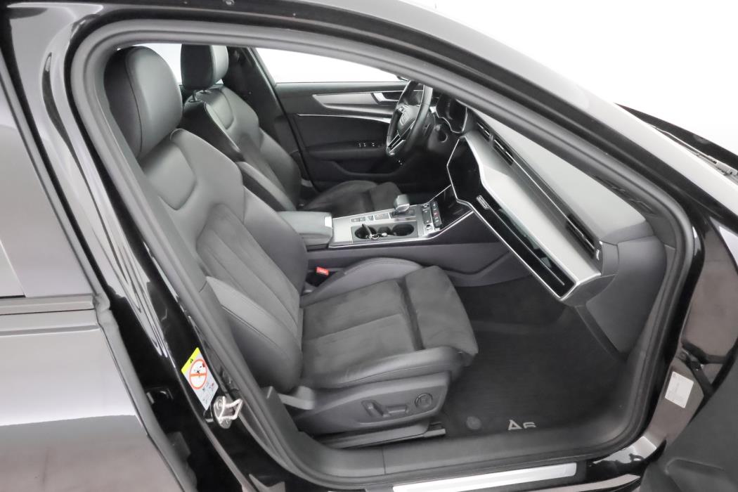 AUDI A6 2021