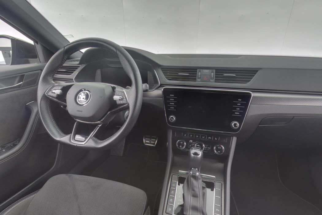 SKODA Superb 2022
