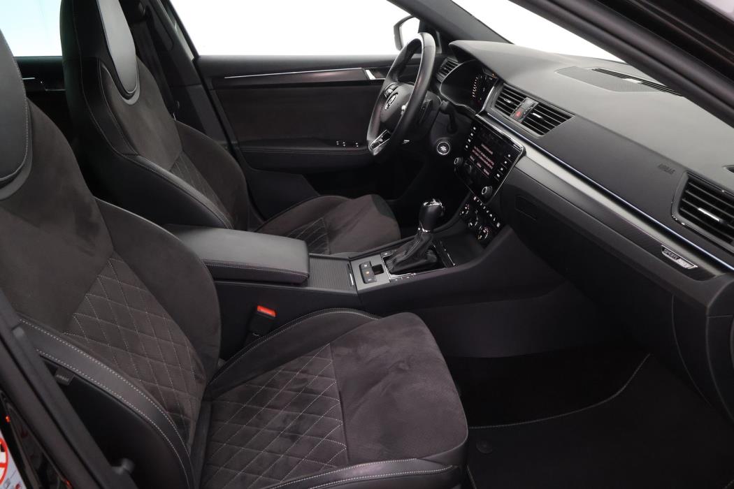 SKODA Superb 2022